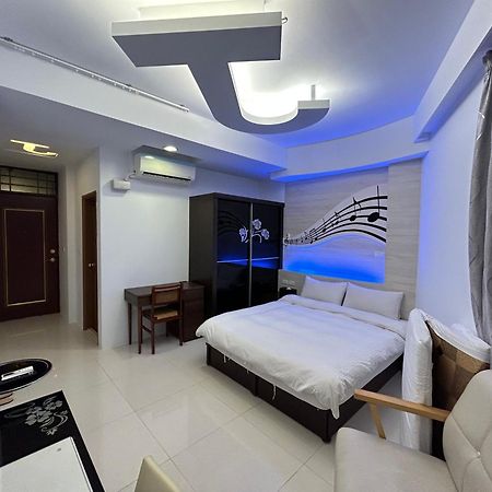 Miss You House Taichung Exterior photo